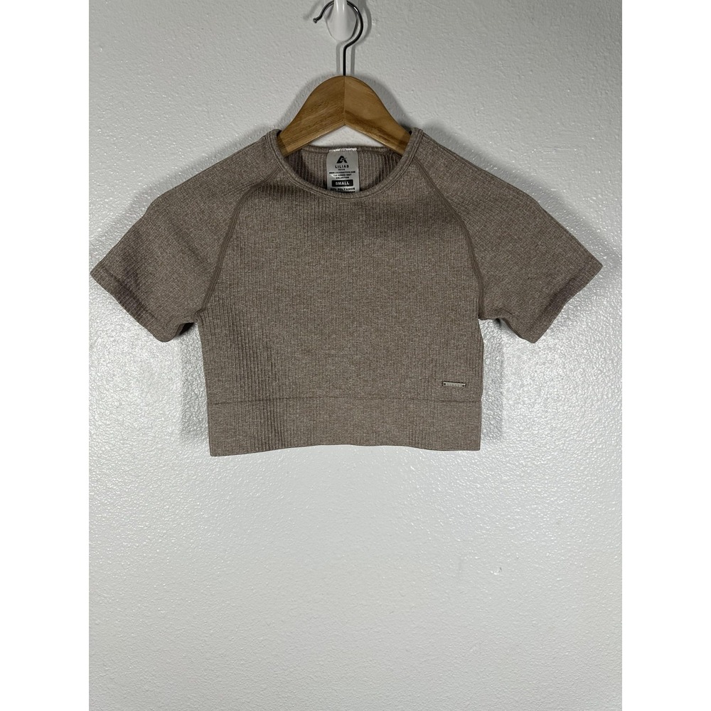 Lilias Active Shirt Womens Small Taupe Ribbed Knit Crop Top Short Sleeve Stretch